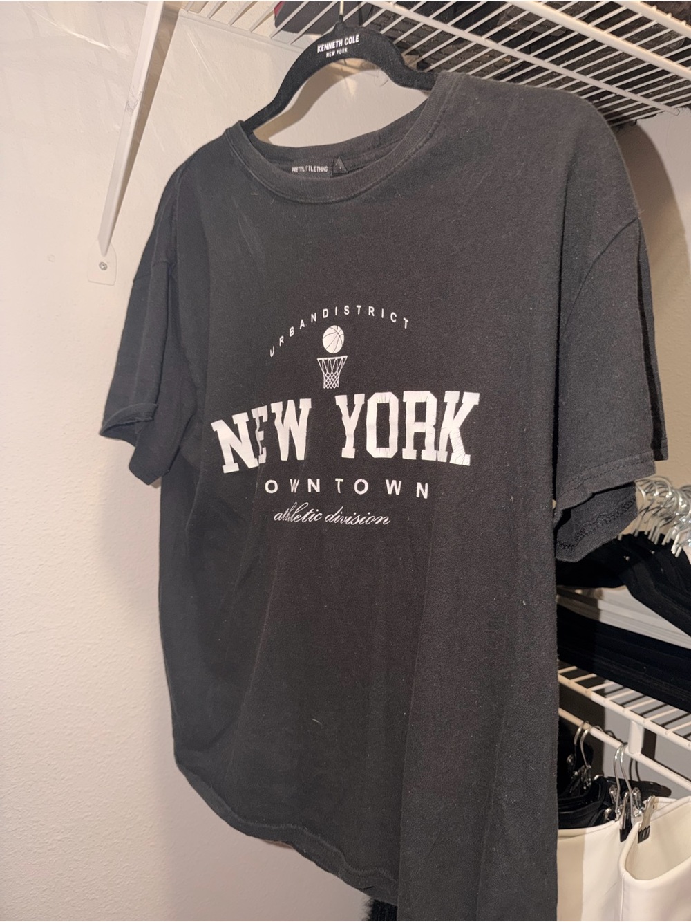 PrettyLittleThing Black Graphic Tee